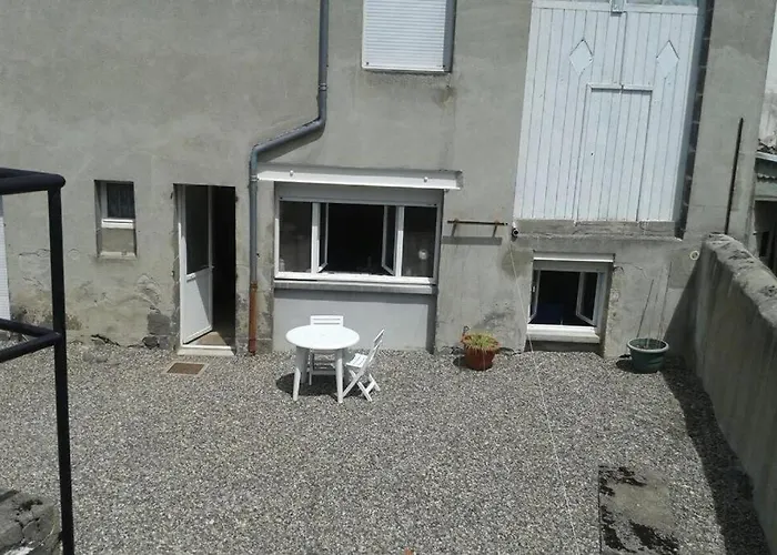 Cure Thermale Ou Vacances D\'Ete Au Mont Dore